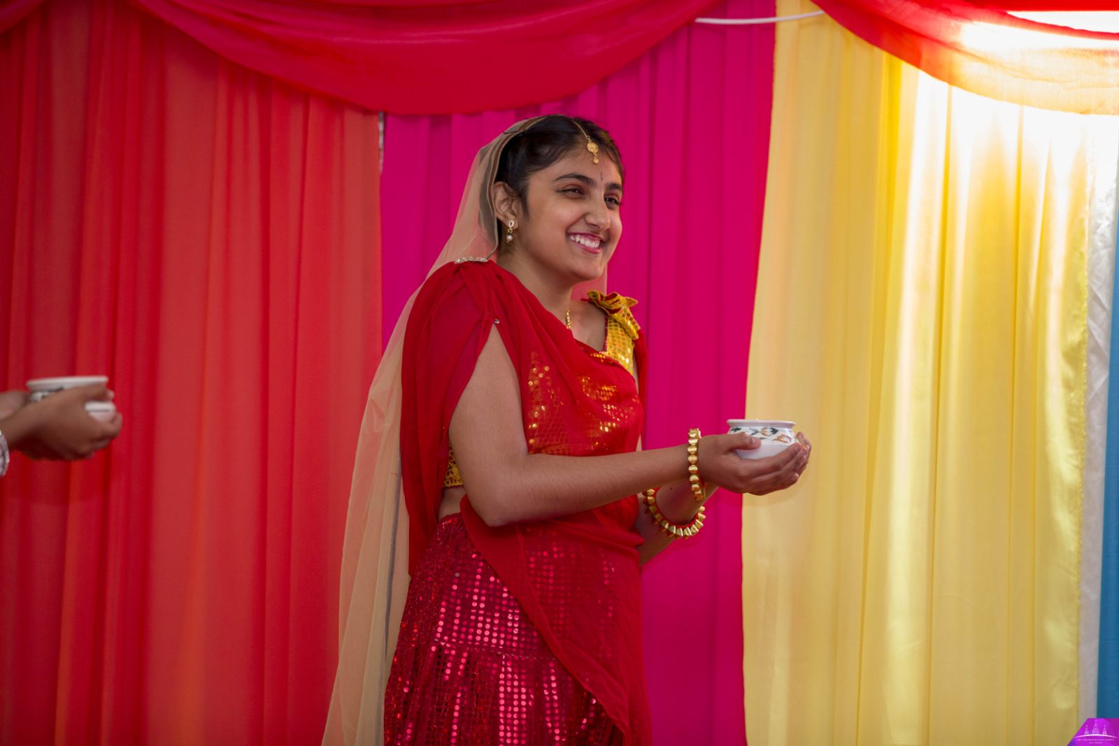 ©1987-2017 SKS Swaminarayan Temple East London